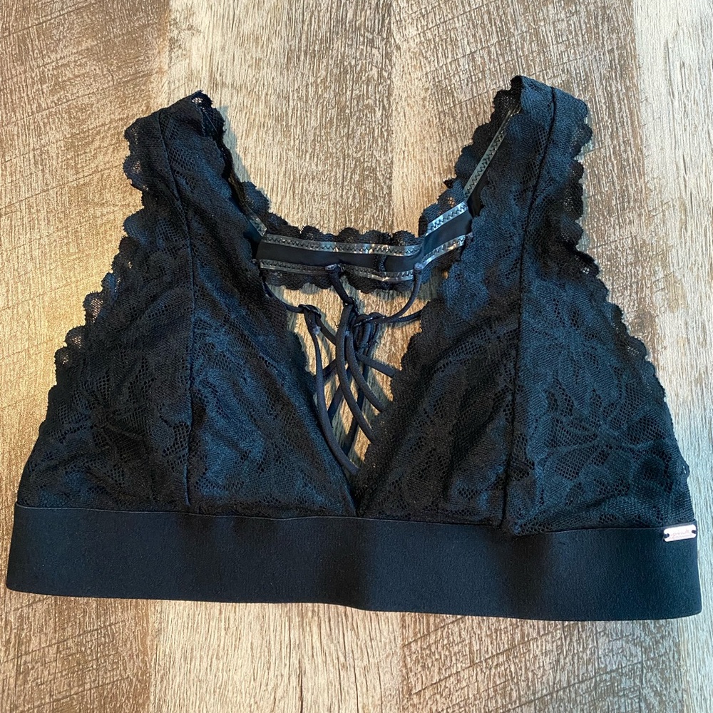 Victorias Secret PINK Black Lace Bralette Strappy V-Neck Racerback size small